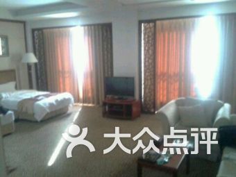 零點快捷旅館中醫(yī)藥大學店周邊生活指南 住宿、食品、茶酒全解析